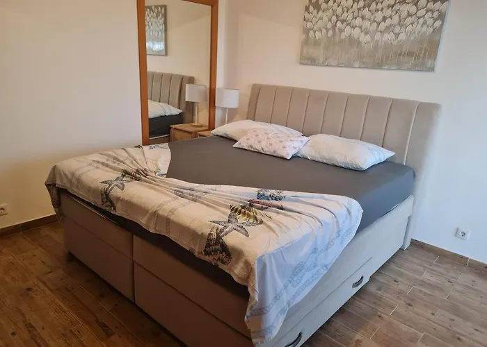 Fischer Haus Apartman