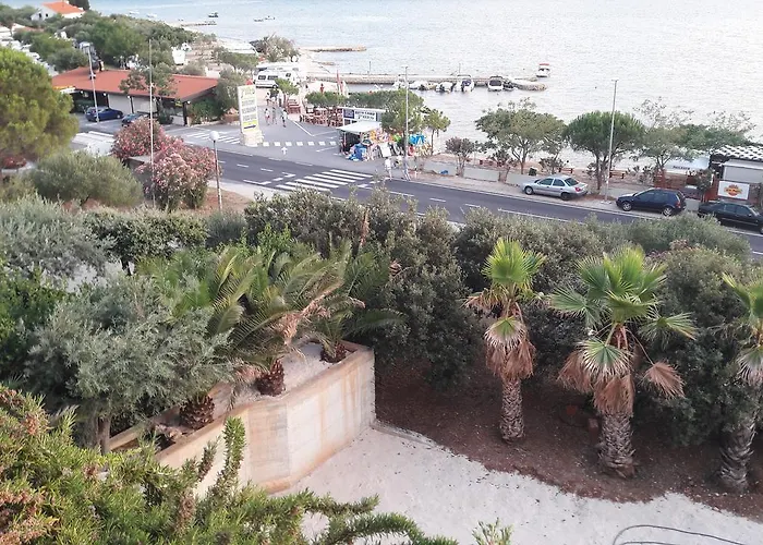 Fischer Haus Apartman